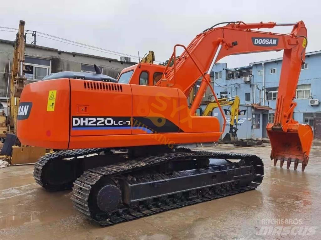 Doosan 220 LC-7 Bageri gusjeničari