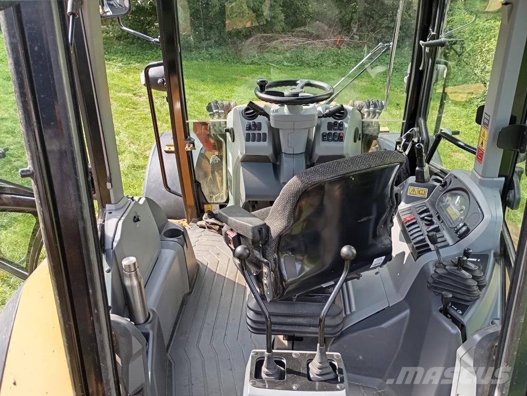 CAT 434 F Utovarni rovokopači