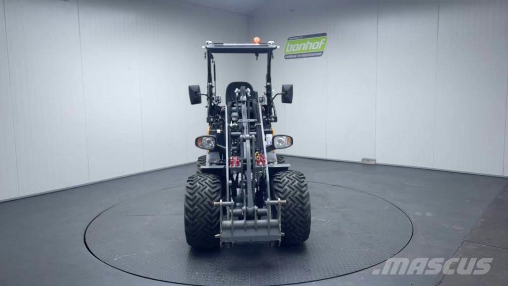 GiANT G2300 HD Utovarivači na kotačima