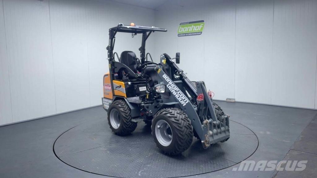 GiANT G2300 HD Utovarivači na kotačima