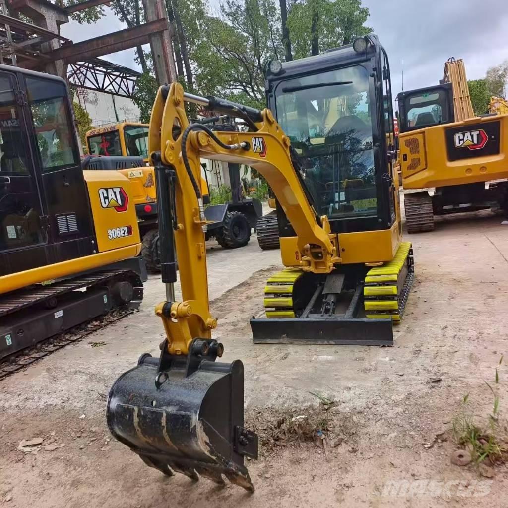 CAT 302 CR Mini bageri <7t
