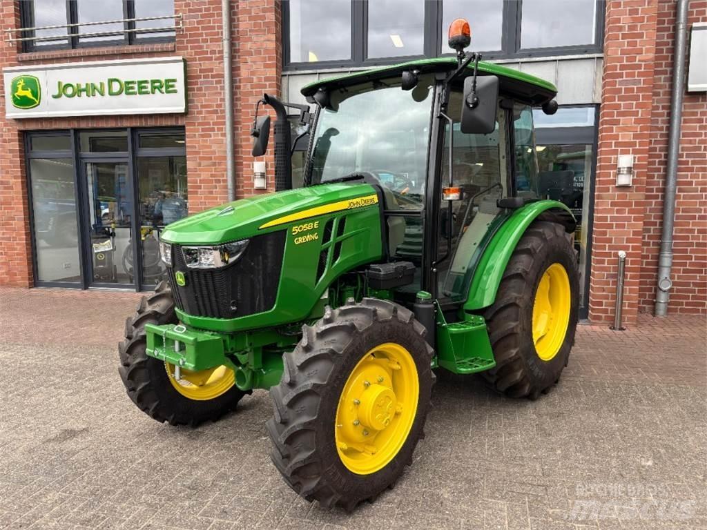 John Deere 5058E Traktori