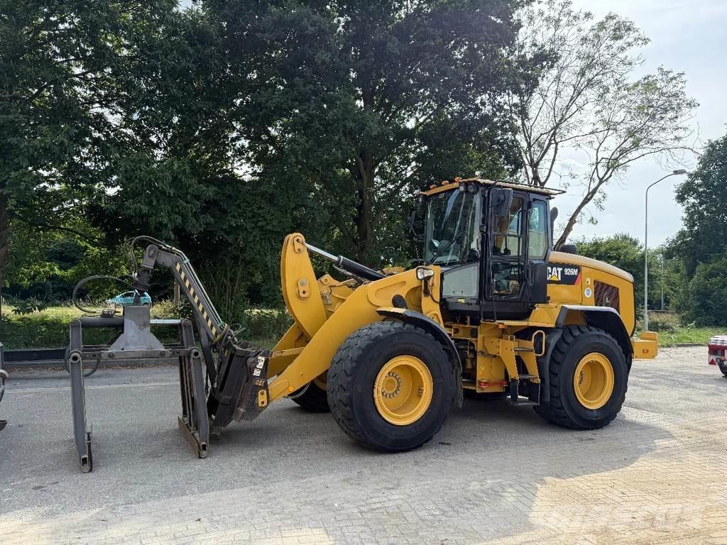 CAT 926M 4 Buckets Utovarivači na kotačima