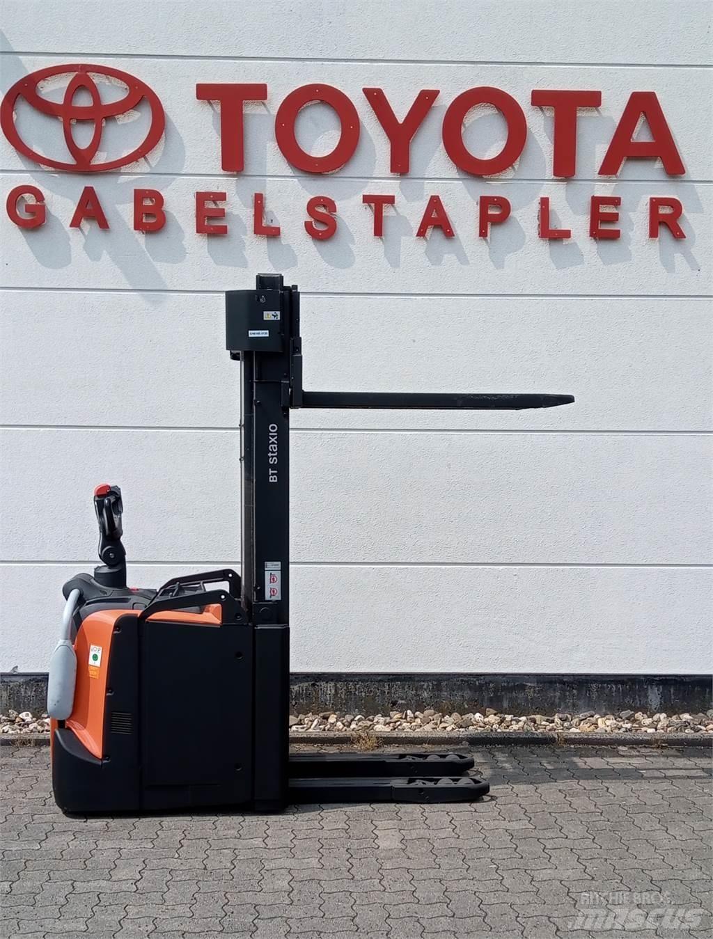 Toyota SPE160L Ručni električni viličar