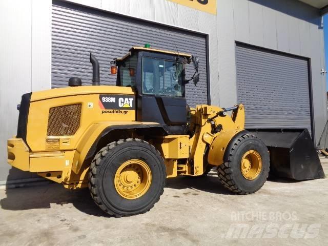CAT 938M Utovarivači na kotačima