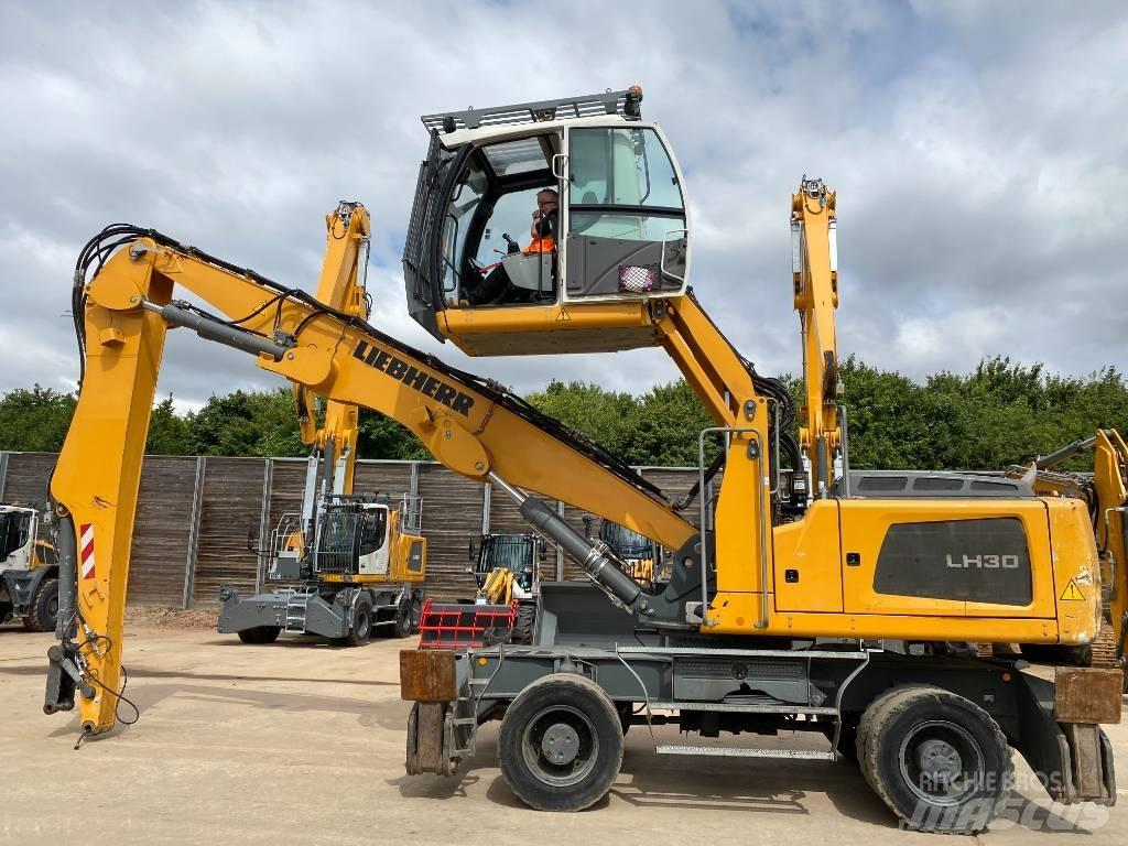 Liebherr LH 30 M# Bageri za manipuliranje materijalom / otpadom