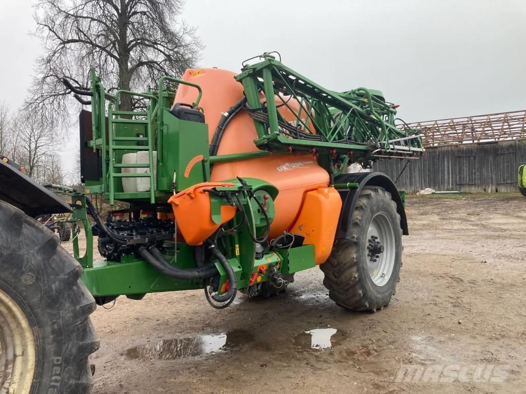 Amazone UX 5200 Vučene prskalice