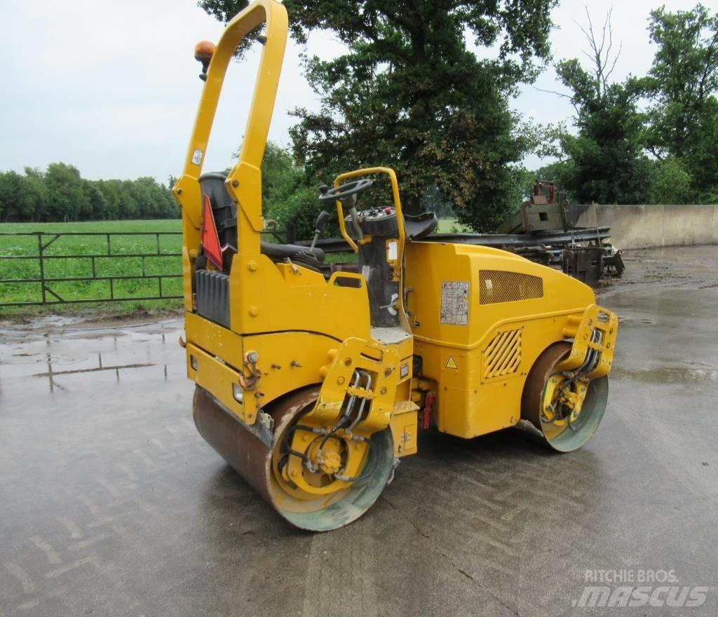 Bomag BW 120 AD-4 Valjci sa dvojnim bubnjem