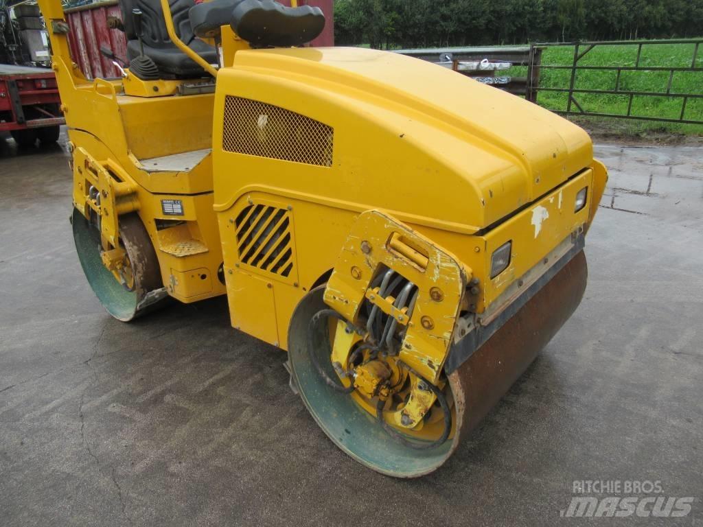 Bomag BW 120 AD-4 Valjci sa dvojnim bubnjem