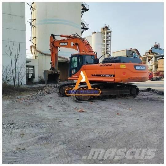 Doosan DX 380 LC Bageri gusjeničari