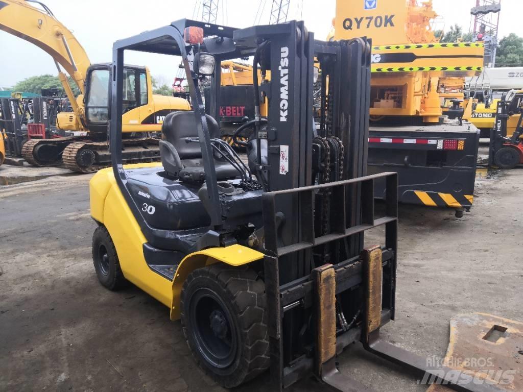 Komatsu 30 Dizelski viličari