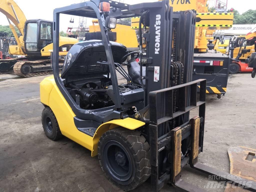 Komatsu 30 Dizelski viličari
