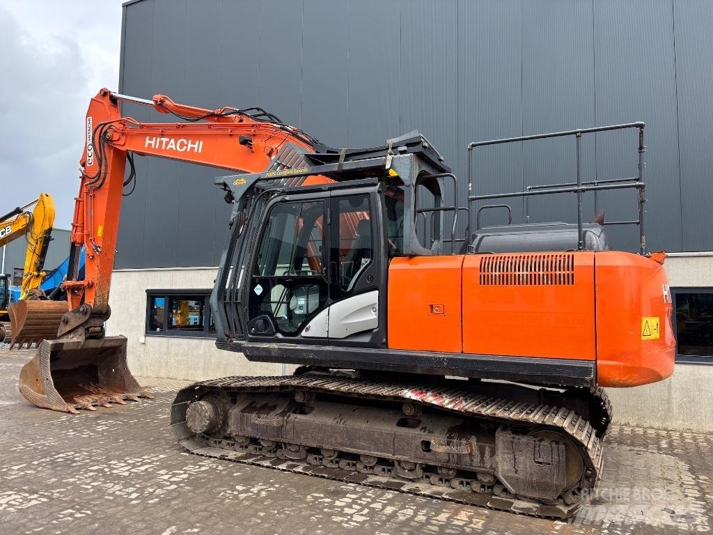 Hitachi ZX 210 LC-6 Bageri gusjeničari