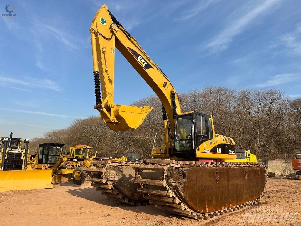 CAT 320 C L Amfibijski bageri
