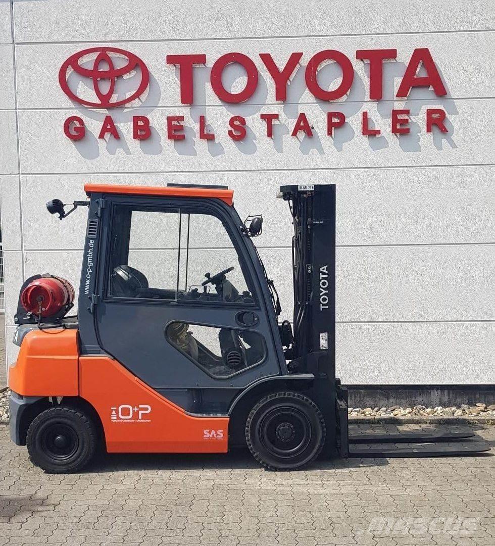 Toyota 02-8FGF25 Plinski viličari