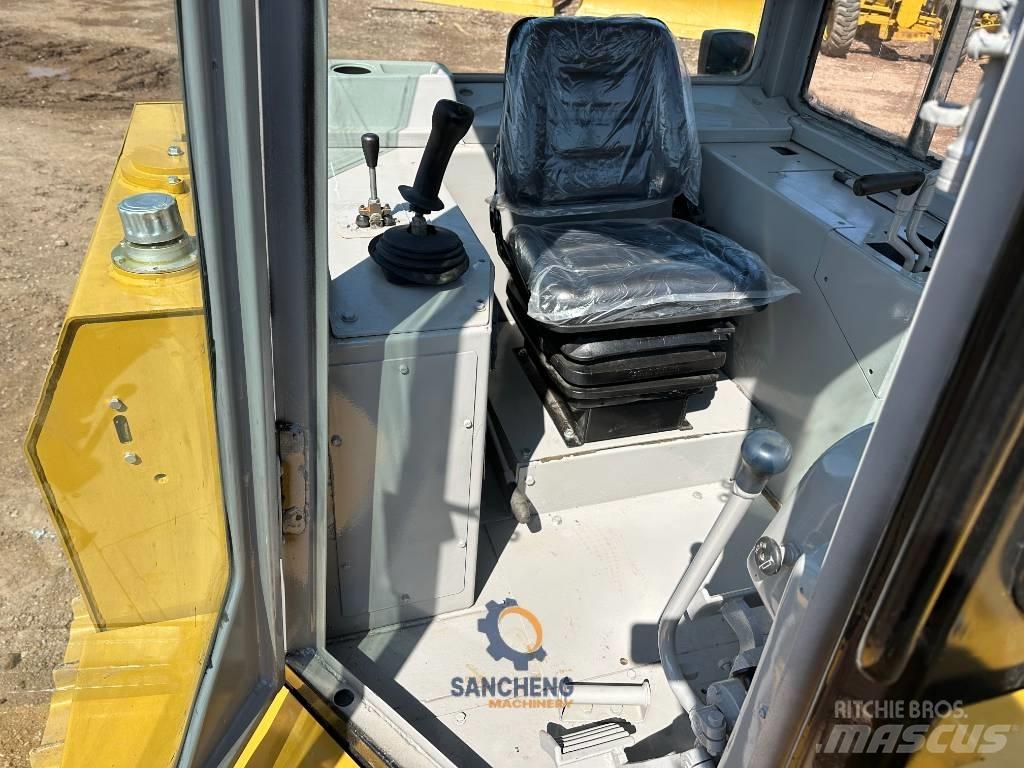CAT D 6 G Buldožeri gusjeničari