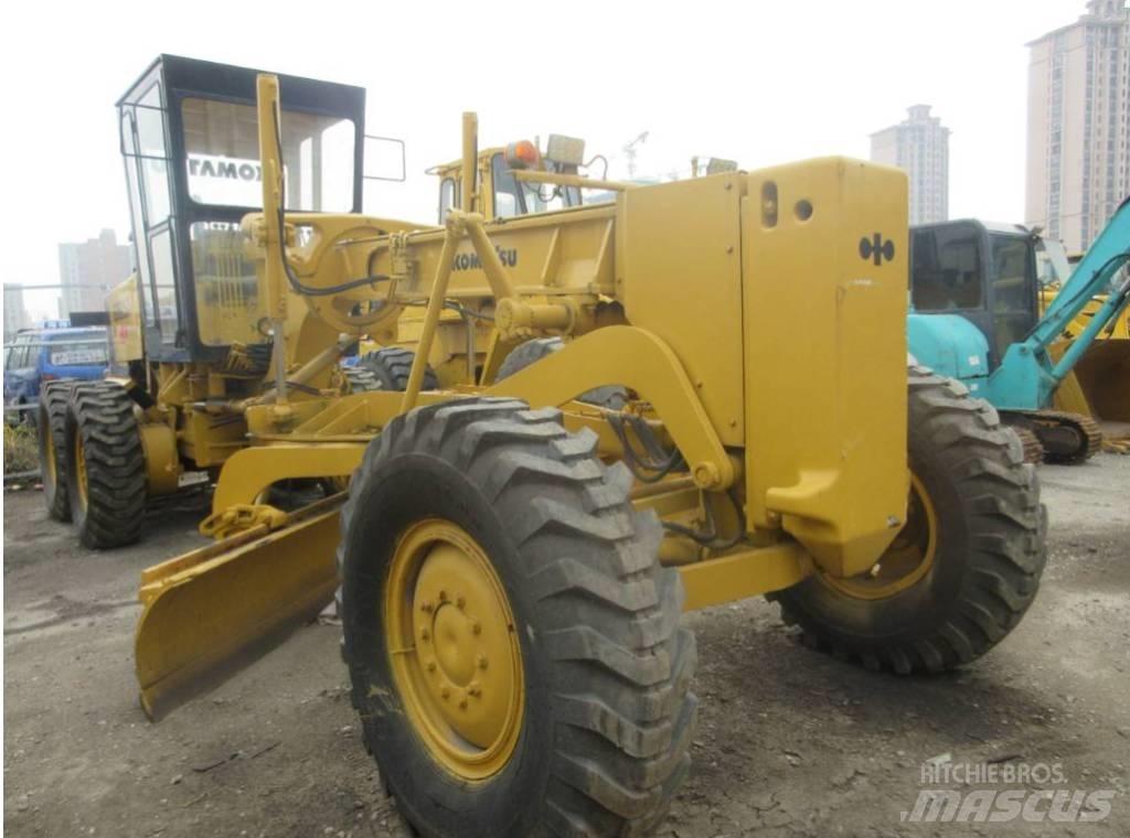 Komatsu GD 623 Grejderi