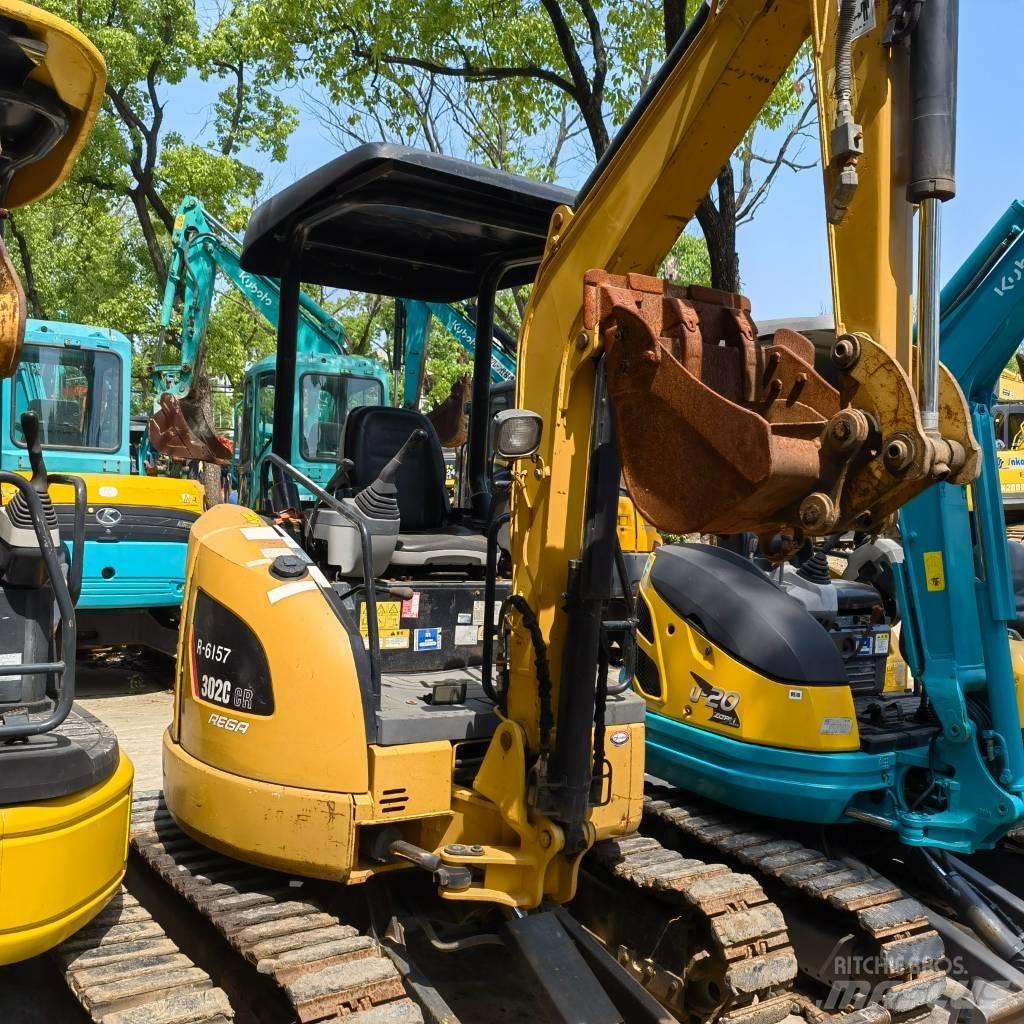 CAT 302 Mini bageri <7t