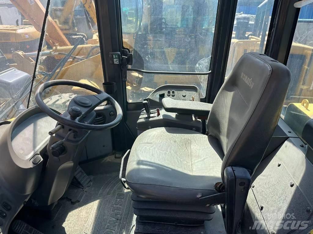 Komatsu WA380-6 Utovarivači na kotačima