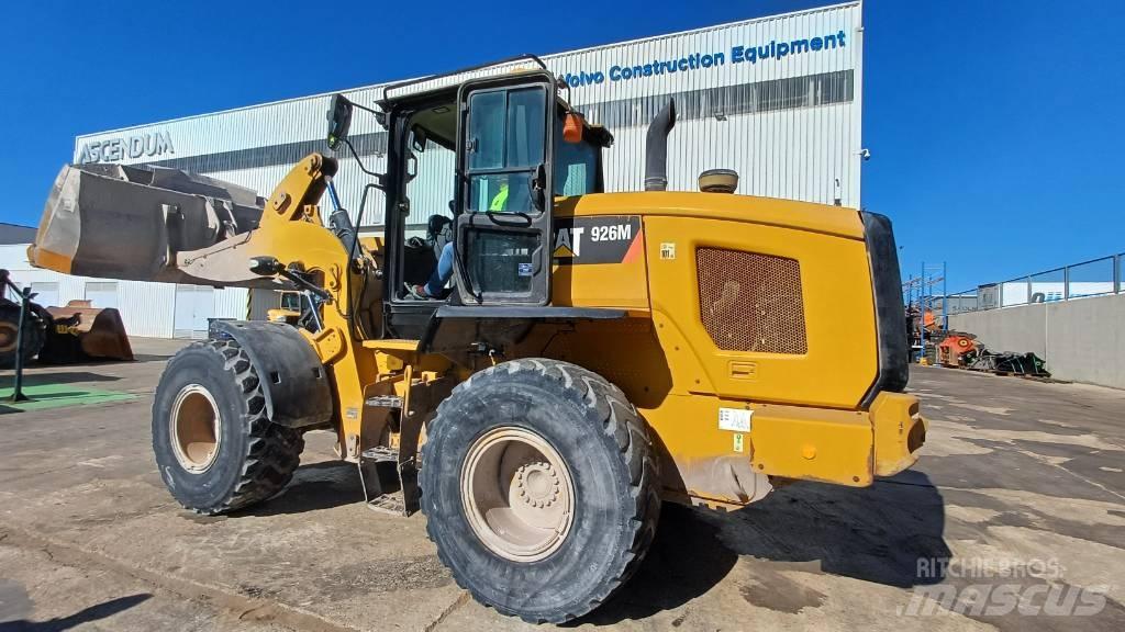 CAT 926M Utovarivači na kotačima