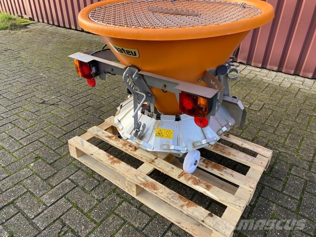 Matev SPR-H/M 125 Priključci kompaktnog traktora