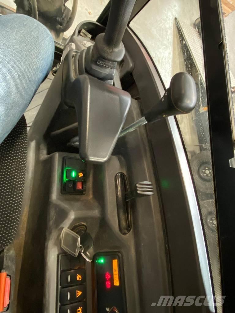 Volvo ERC 25 D Mini bageri <7t