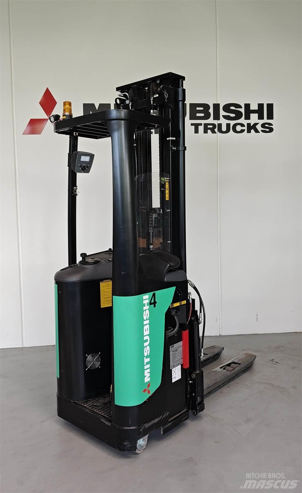 Mitsubishi SBR16NI Nisko podizni električni viličar sa platformu
