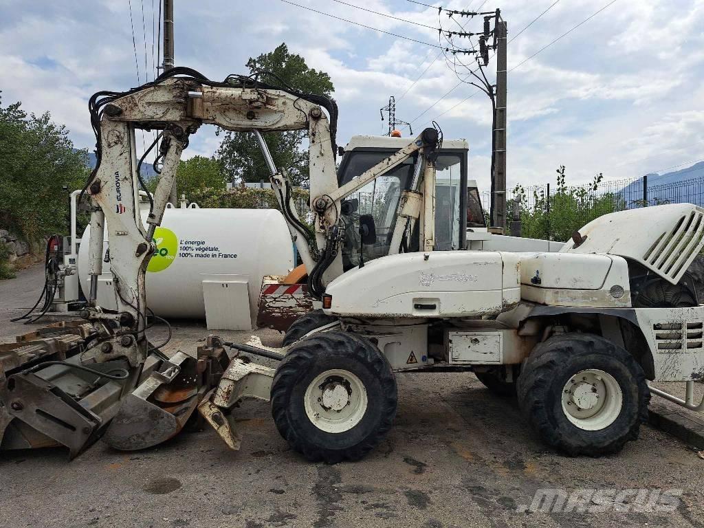 Mecalac 12 MTX Bageri na kotačima