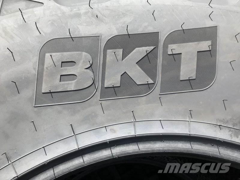 BKT 710/70R38 Gume, kotači i naplatci