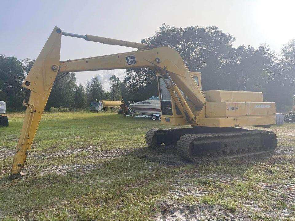 John Deere 690 B Bageri gusjeničari