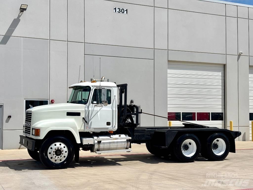 Mack CH 613 Recovery vozila
