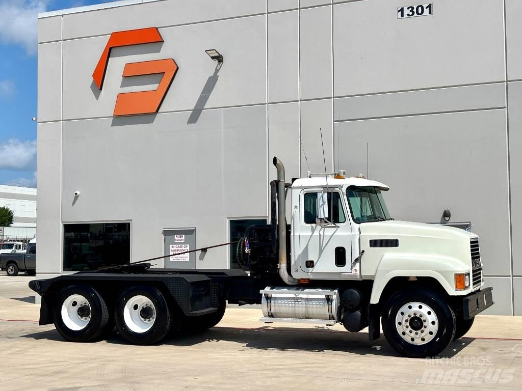 Mack CH 613 Recovery vozila