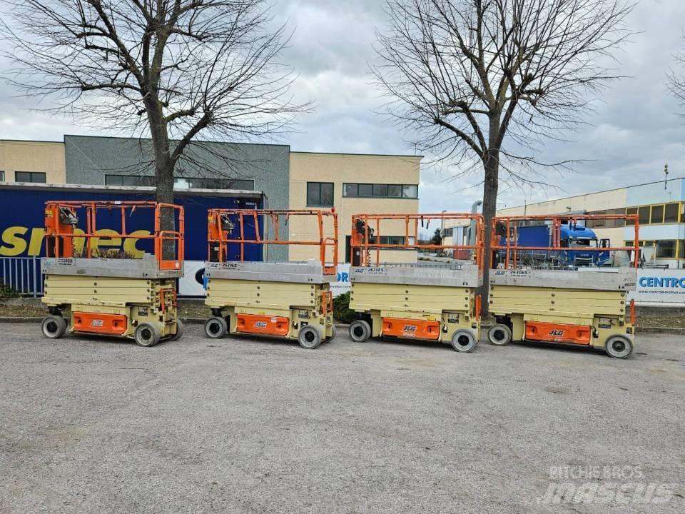 JLG 2630 ES Škaraste platforme
