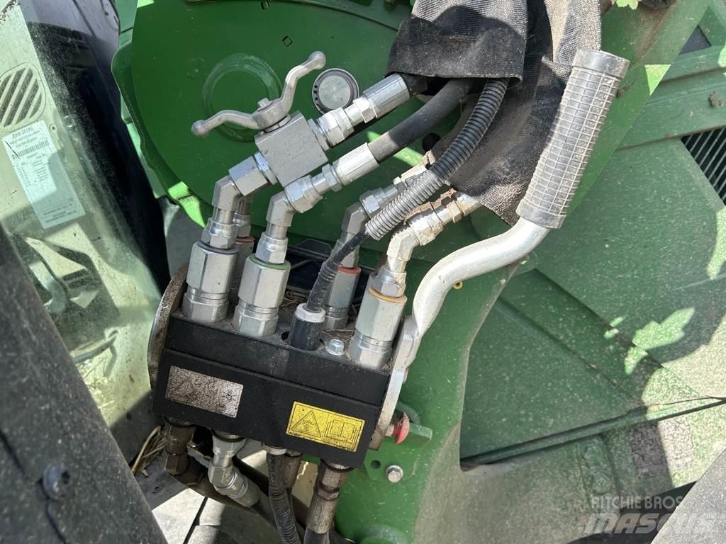 John Deere 6R 120 Traktori