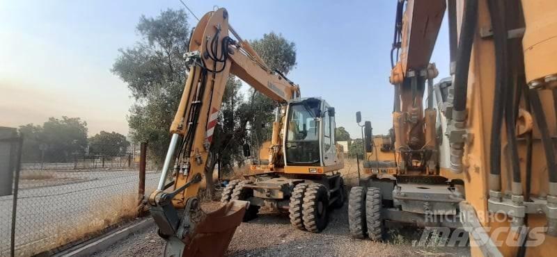 Liebherr A 904 C Bageri na kotačima
