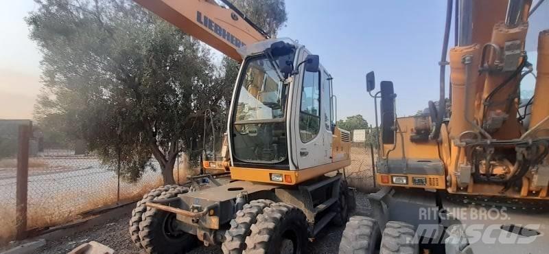 Liebherr A 904 C Bageri na kotačima
