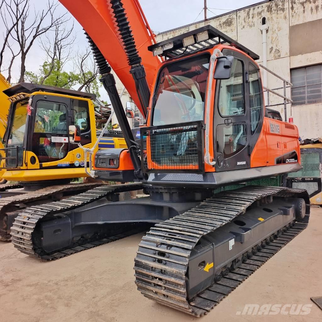 Doosan DX 300 Bageri gusjeničari