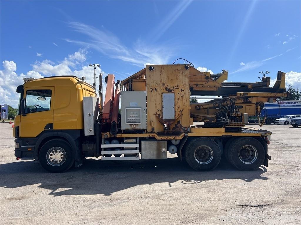 Scania 124 G 420 Strojevi za zabijanje stupova