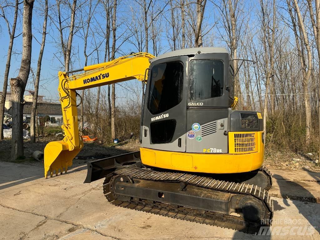 Komatsu PC78 Bageri gusjeničari