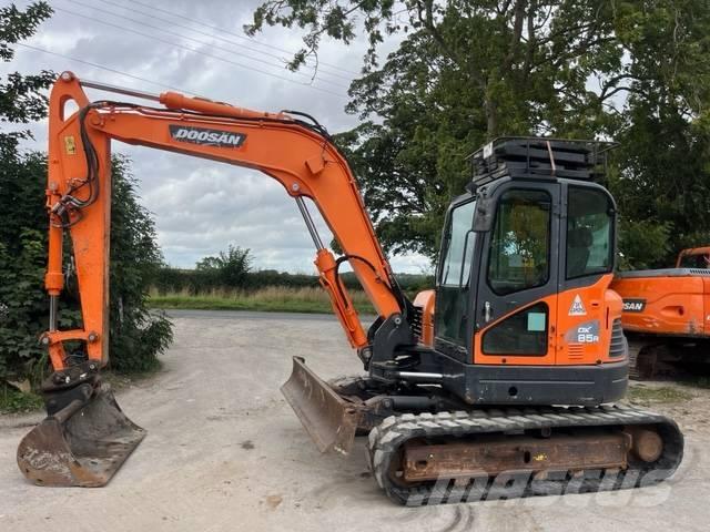 Doosan DX 85 R-3 Midi bageri 7t – 12t