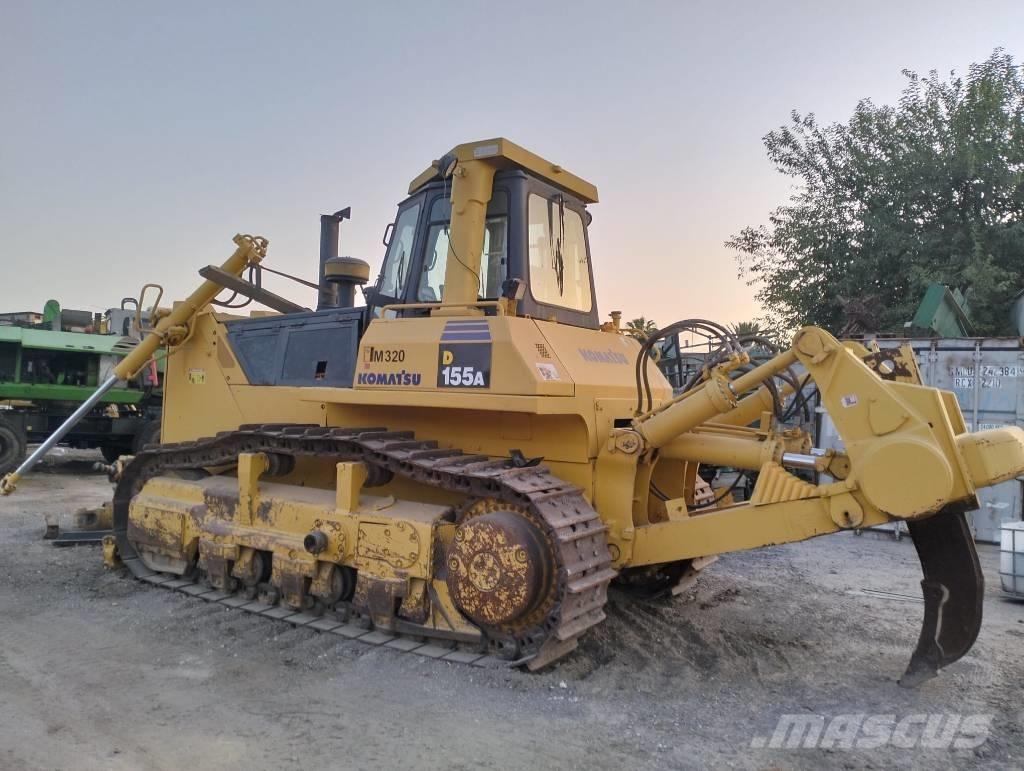 Komatsu D 155 A Buldožeri gusjeničari