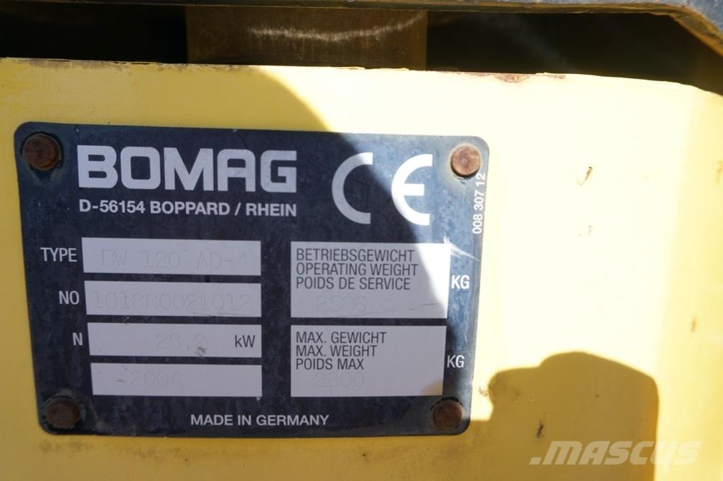 Bomag BW 120 AD-4 Valjci sa dvojnim bubnjem