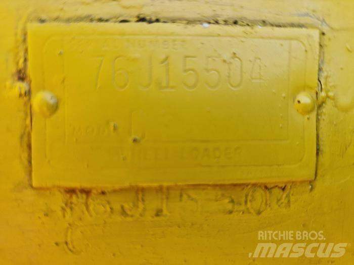 CAT 966C Utovarivači na kotačima