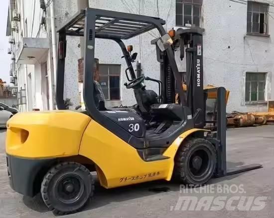 Komatsu 30 Dizelski viličari