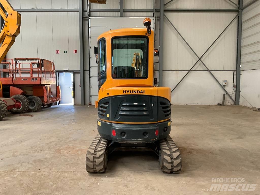 Hyundai 30 Z-9AK Mini bageri <7t