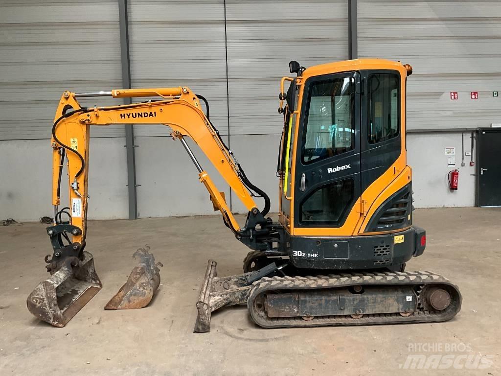 Hyundai 30 Z-9AK Mini bageri <7t