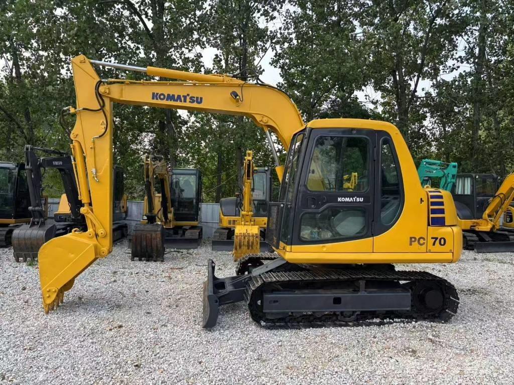 Komatsu PC 70 Mini bageri <7t