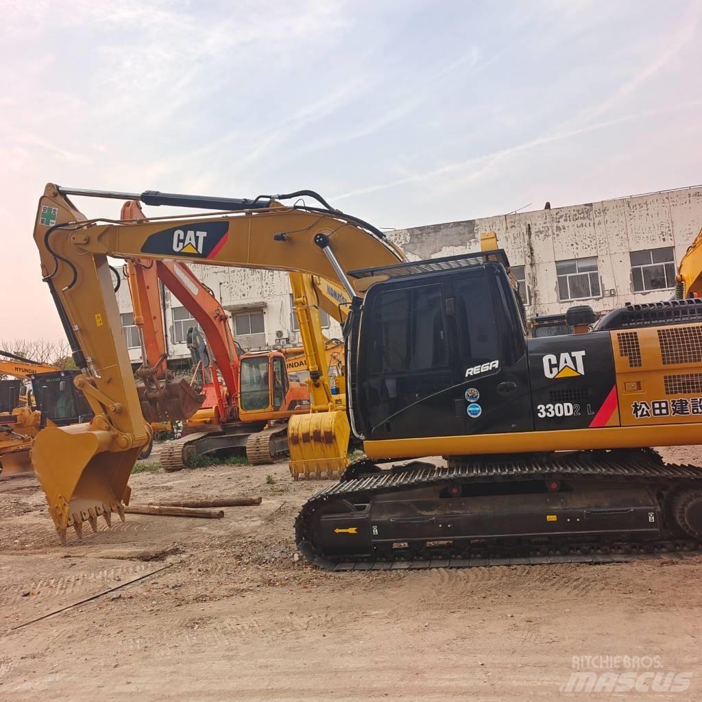 CAT 324D2L Bageri gusjeničari