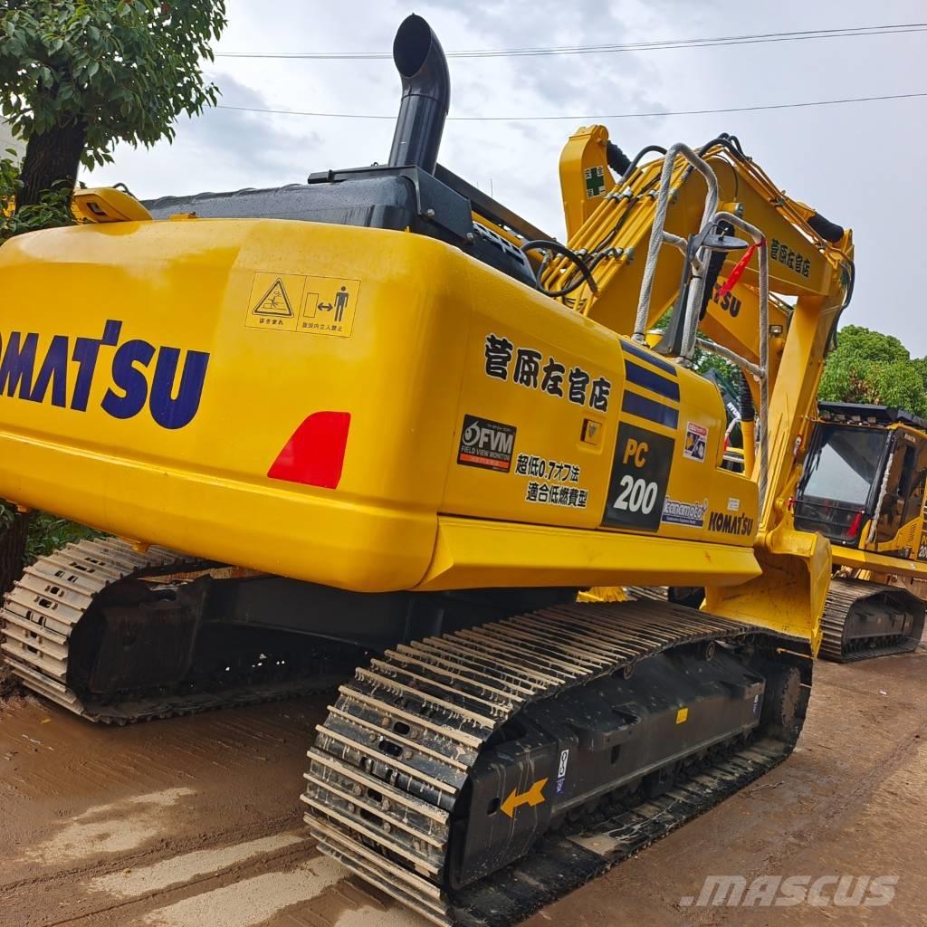 Komatsu PC 200 Bageri gusjeničari