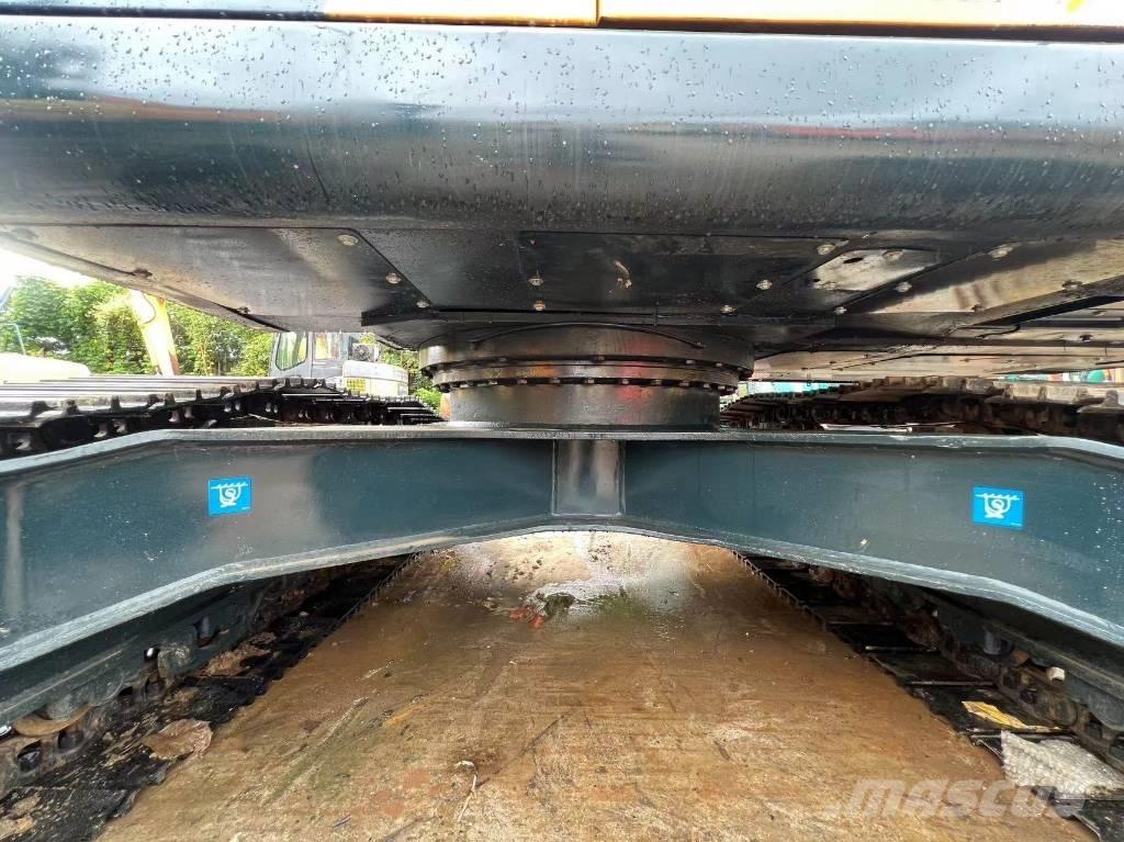 Hyundai 220 LC-9S Bageri gusjeničari